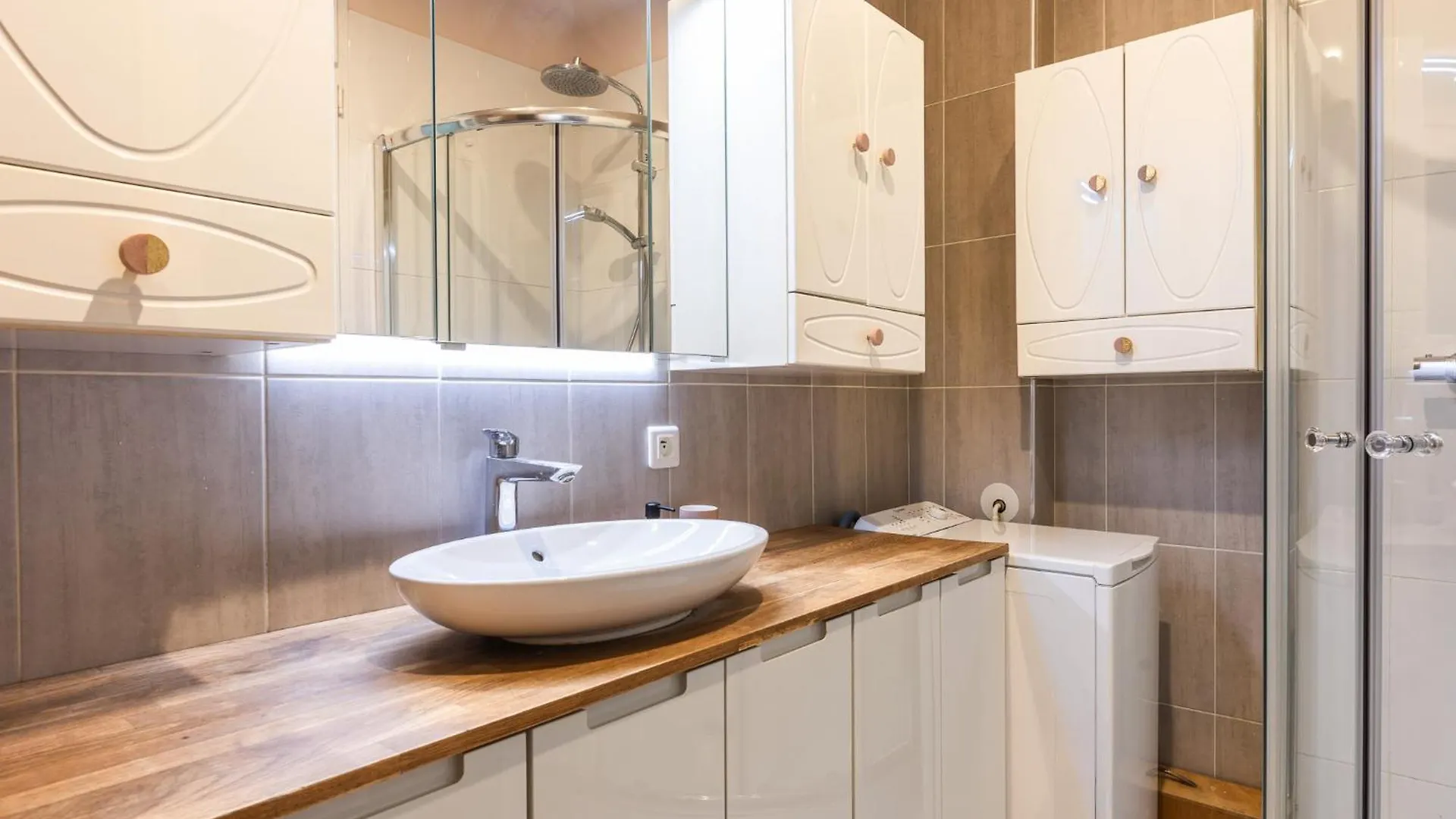 Cosy & Design Apartment 4 Guests - Eiffel Tower Paris