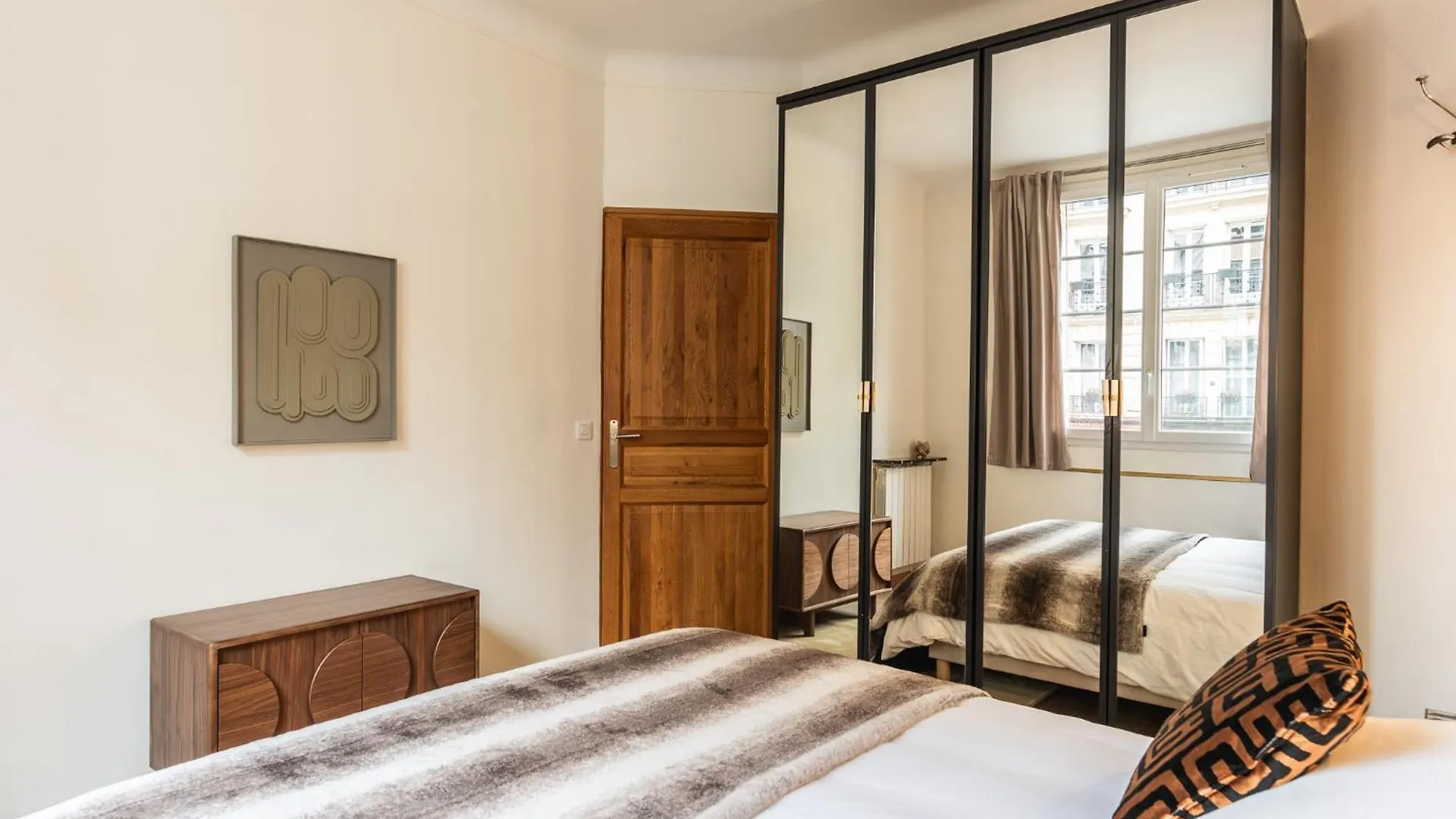 Cosy & Design Apartment 4 Guests - Eiffel Tower Paris