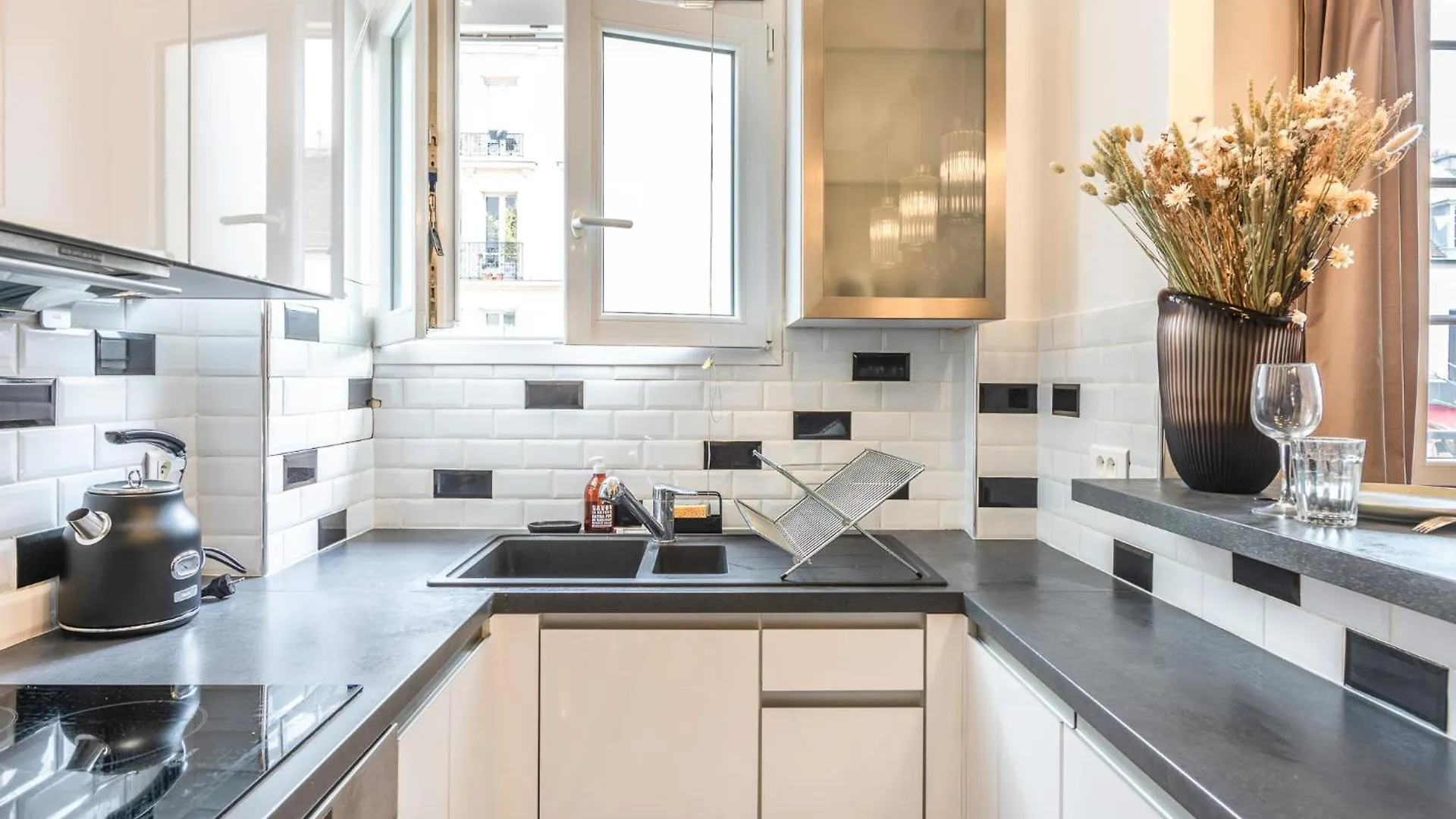Cosy & Design Apartment 4 Guests - Eiffel Tower Paris